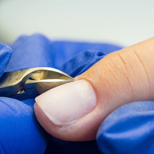 Alicate para Pies Profesional Rostok - Mango Curvo 13.5cm